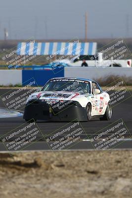 media/Mar-16-2025-CalClub SCCA (Sun) [[e72803ec8c]]/Group 2/Qualifying (Turn 1)/